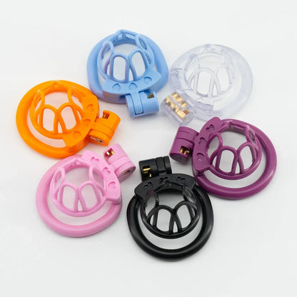 Sissy Keuschheitskäfig mit 4 Rings