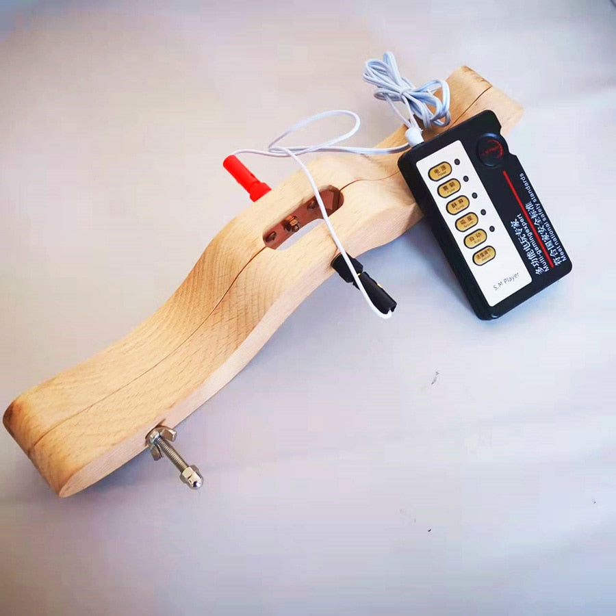Elektroshock Holz Testikel Quäler Fesselung