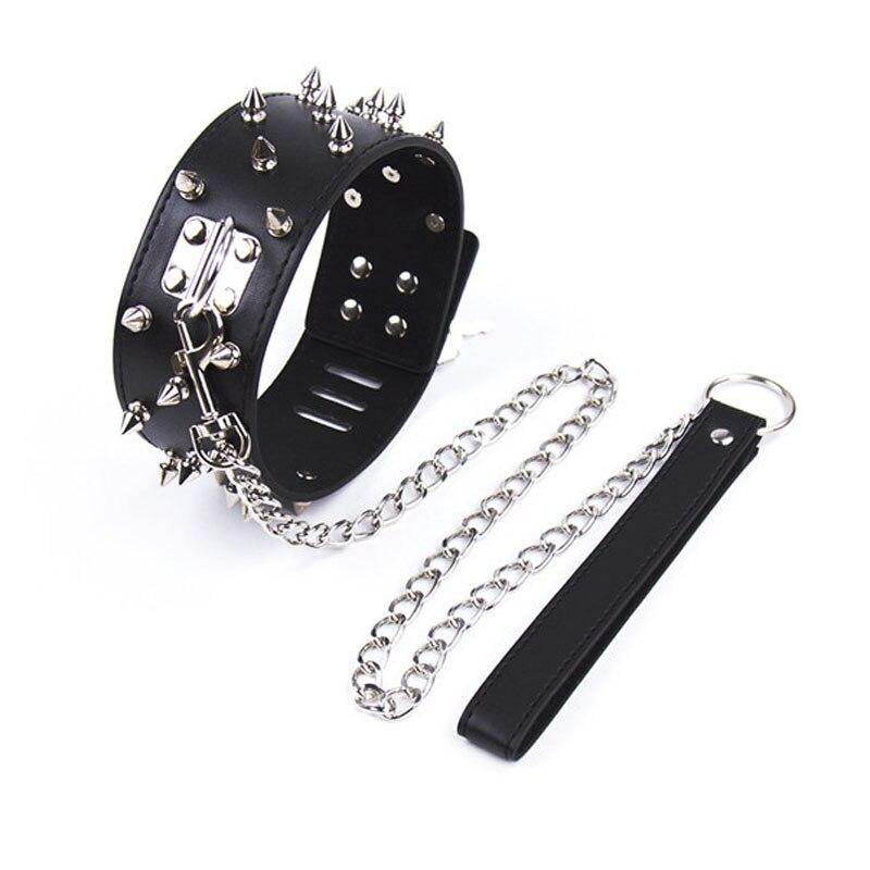 Leine bdsm halsband Mit Nieten