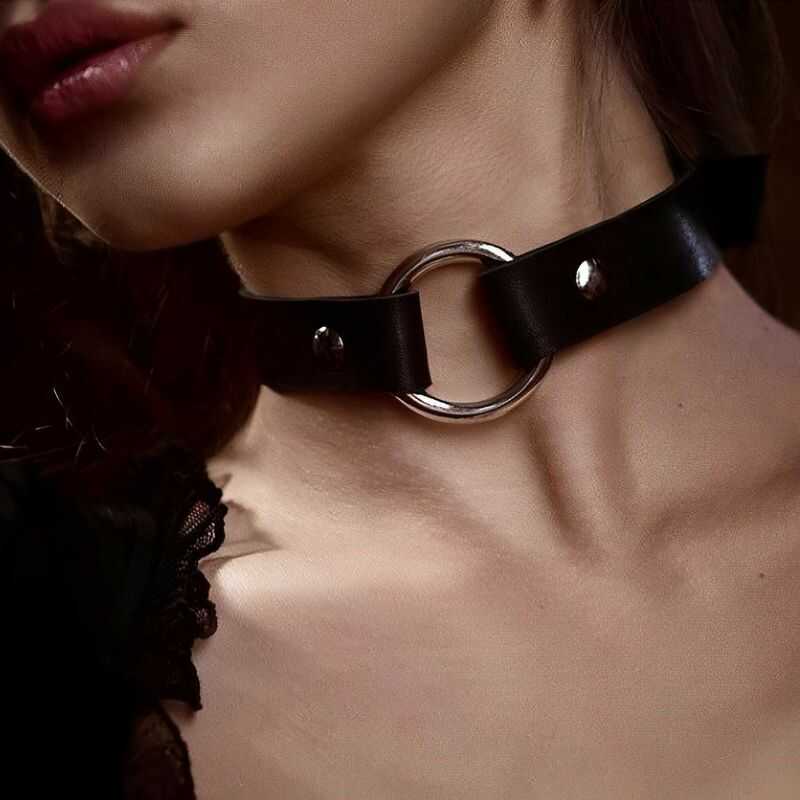 Diskretes BDSM-Halsband