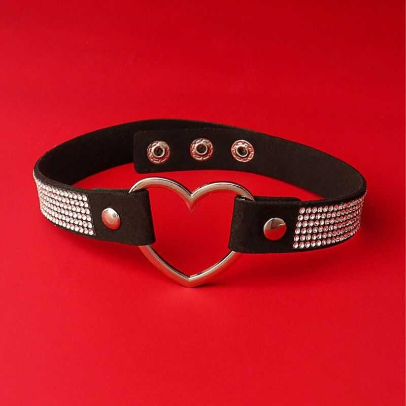 BDSM Halsband mit strasssteinen