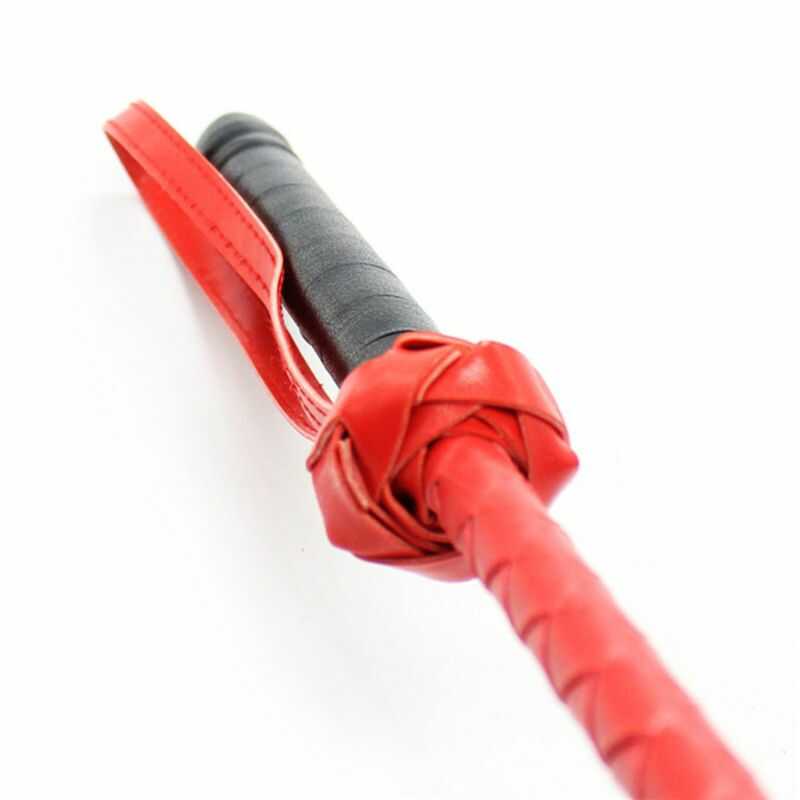 Rote Bdsmpeitsche