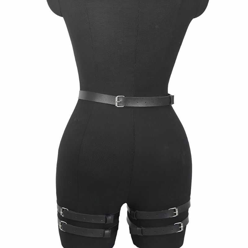 Hosenträger bondage harness