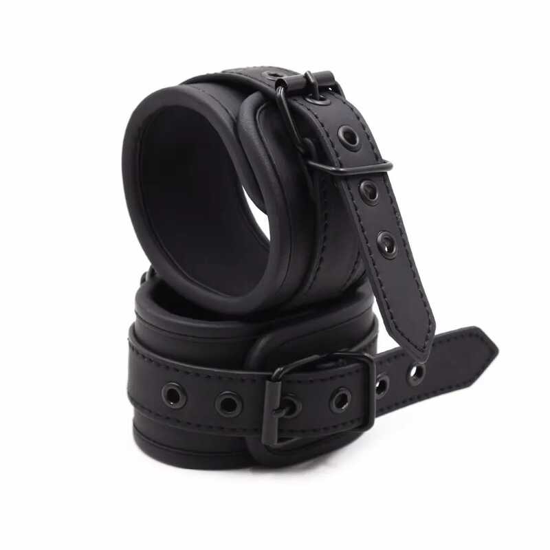 Bdsmhandschellenkragenset