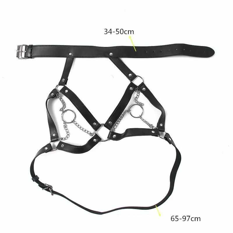 Bondage Harness Frauenbrüste