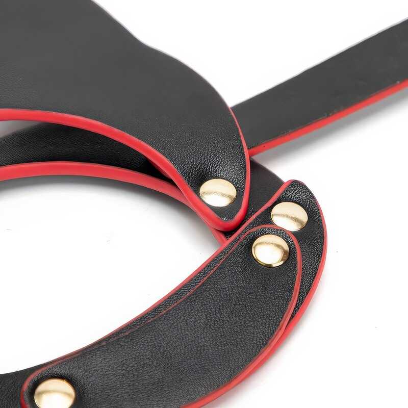 Schwarze Luxusbdsmmaske BDSM