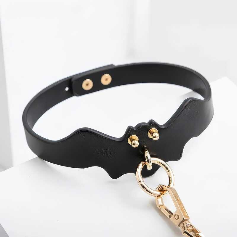 BDSM Halsband mit Gold Leine